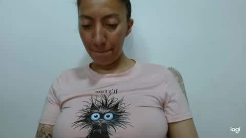 Snapshot of candymilfff chatting on June 2026 07:51:02 PM candymilfff online show from June 2026 07:51:02 PM