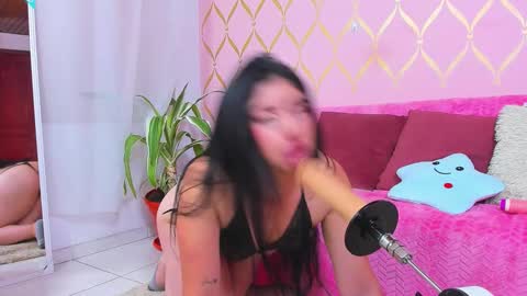 Snapshot of candymoon_1 chatting on September 2025 07:46:02 PM Candy online show from September 2025 07:46:02 PM