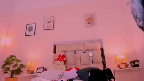Snapshot of candyygirl_1 chatting on September 2025 08:20:02 PM Candy online show from September 2025 08:20:02 PM