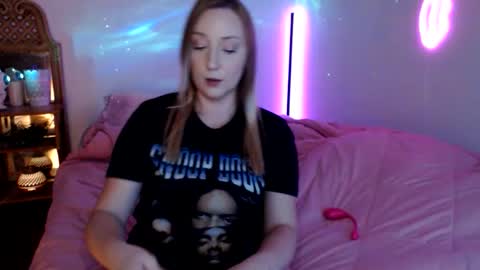 Snapshot of cannababykush chatting on December 2024 07:24:02 AM cnbabyk online show from December 2024 07:24:02 AM