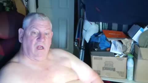 canoelicker69 online show from September 2025 06:52:02 PM