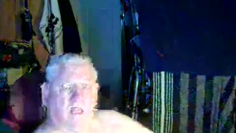 canoelicker69 online show from October 2025 09:54:02 AM