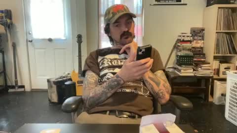 cantleavethehouse online show from February 2025 06:12:01 PM