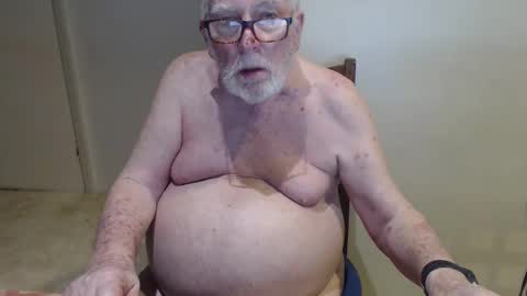 Snapshot of capt5105 chatting on February 2025 11:10:01 AM capt5105 online show from February 2025 11:10:01 AM