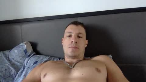 Snapshot of capt_oliver chatting on March 2025 05:24:02 AM follow my twitter  online show from March 2025 05:24:02 AM