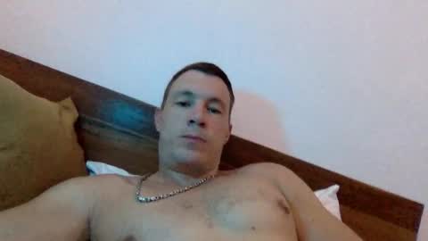 Snapshot of capt_oliver chatting on October 2025 05:39:01 AM follow my twitter  online show from October 2025 05:39:01 AM