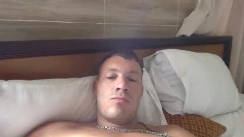 Snapshot of capt_oliver chatting on October 2025 04:15:02 AM follow my twitter  online show from October 2025 04:15:02 AM