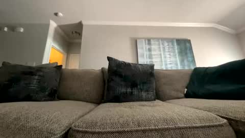 Captaincumgun online show from October 2025 06:18:02 PM