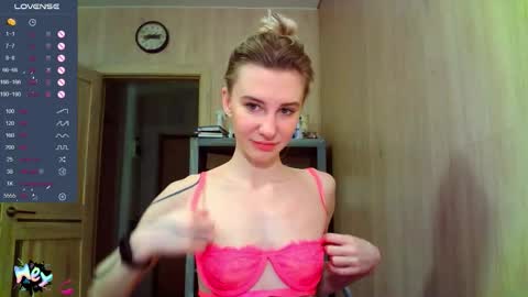 Snapshot of caramel_pie_ chatting on October 2025 02:40:01 PM caramel online show from October 2025 02:40:01 PM