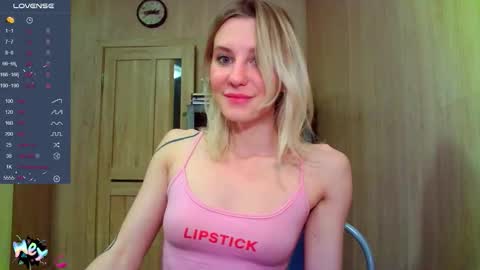 Snapshot of caramel_pie_ chatting on November 2025 10:40:01 PM caramel online show from November 2025 10:40:01 PM