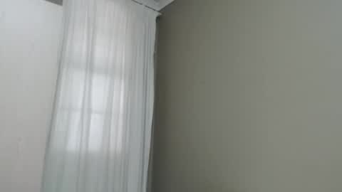 Snapshot of caramelbbe chatting on April 2026 12:33:01 PM fifi online show from April 2026 12:33:01 PM