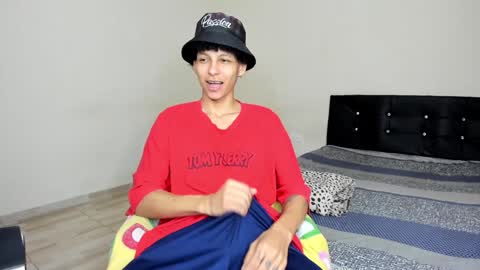 Carlos and Cristian  online show from January 2025 03:26:02 AM