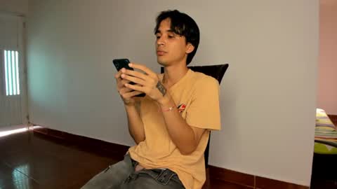 Snapshot of cardrey05 chatting on July 2026 09:09:02 PM Carlos and Cristian online show from July 2026 09:09:02 PM