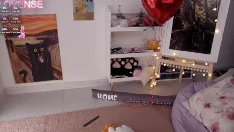 NONA    follow online show from February 2025 11:17:02 AM