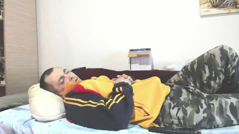 Laz online show from February 2025 12:06:02 AM