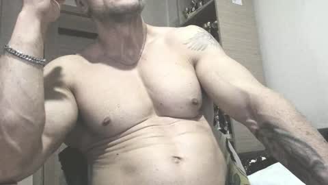 Laz online show from September 2025 09:27:01 PM