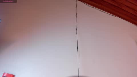 Carina online show from November 2025 12:23:02 PM