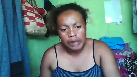 Snapshot of carinesexy69 chatting on December 2024 09:45:02 AM carinesexy69 online show from December 2024 09:45:02 AM