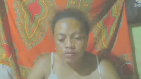 Snapshot of carinesexy69 chatting on December 2024 10:52:02 PM carinesexy69 online show from December 2024 10:52:02 PM
