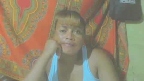 Snapshot of carinesexy69 chatting on December 2024 01:39:02 AM carinesexy69 online show from December 2024 01:39:02 AM