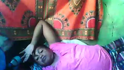 Snapshot of carinesexy69 chatting on December 2024 07:24:01 AM carinesexy69 online show from December 2024 07:24:01 AM