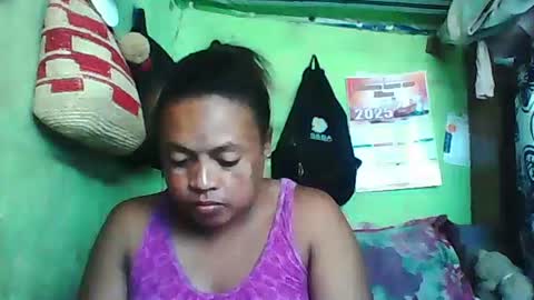 Snapshot of carinesexy69 chatting on January 2025 08:04:01 AM carinesexy69 online show from January 2025 08:04:01 AM