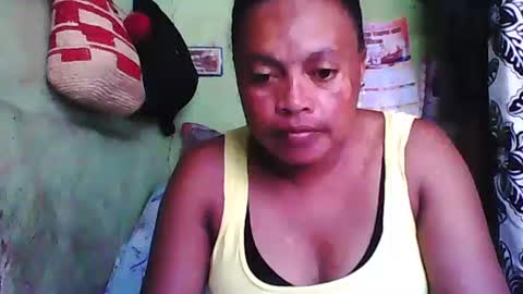 Snapshot of carinesexy69 chatting on January 2025 09:59:01 AM carinesexy69 online show from January 2025 09:59:01 AM