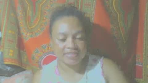 Snapshot of carinesexy69 chatting on February 2025 01:16:02 AM carinesexy69 online show from February 2025 01:16:02 AM