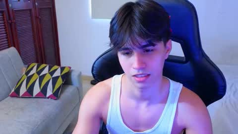 carl_dixon online show from October 2025 06:35:02 PM