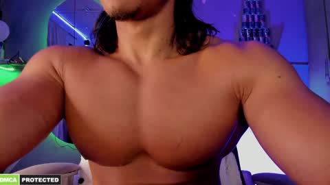 Snapshot of carl_smithh chatting on December 2024 07:10:01 AM Carl online show from December 2024 07:10:01 AM