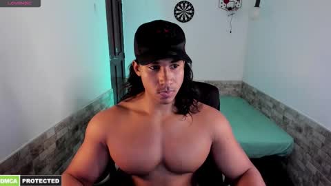 Snapshot of carl_smithh chatting on November 2025 01:05:02 AM Carl online show from November 2025 01:05:02 AM