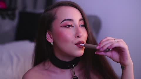 CarlaGavin online show from December 2024 01:28:01 PM