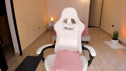 Alejandra online show from February 2025 01:02:01 AM