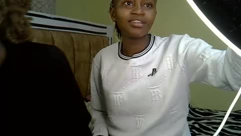 Snapshot of carlex_ chatting on March 2025 09:08:02 PM carlex_ online show from March 2025 09:08:02 PM