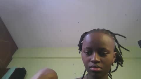 Snapshot of carlex_ chatting on October 2025 09:54:01 AM carlex_ online show from October 2025 09:54:01 AM