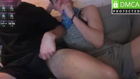 carlhung 69 hairy friends gay bi online show from December 2024 11:58:01 PM