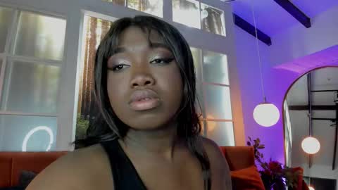 Snapshot of carliemoss chatting on October 2025 07:33:02 PM    online show from October 2025 07:33:02 PM