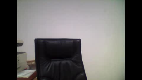 carlos8711 online show from April 2026 08:09:02 AM