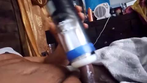 Snapshot of carlos91342 chatting on February 2026 10:00:01 AM Carlos online show from February 2026 10:00:01 AM