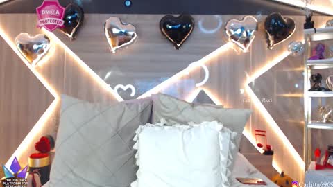 Carla Carla  I am sensual goddes and i was born for loveworshipping and enjoyment. online show from October 2025 04:22:02 AM