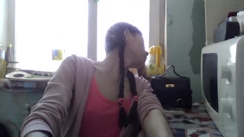 CarlyJoy online show from February 2025 08:00:02 AM