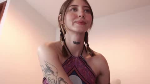 carmennrusso online show from January 2025 11:24:01 PM