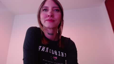 Snapshot of carmennrusso chatting on February 2025 12:05:02 AM carmennrusso online show from February 2025 12:05:02 AM