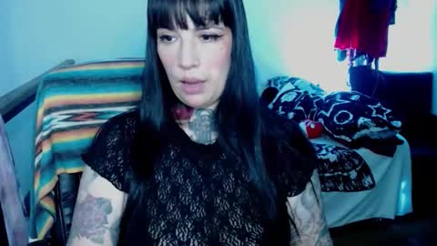 Snapshot of carmillaross chatting on October 2025 01:36:02 AM CARMILLA ROSS online show from October 2025 01:36:02 AM