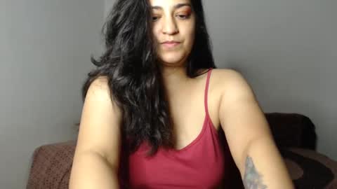 Snapshot of carmincarmenere chatting on February 2025 11:00:02 PM CarminCe online show from February 2025 11:00:02 PM