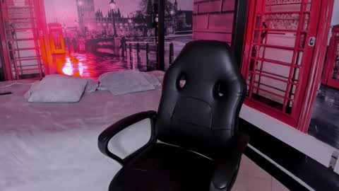 carolina online show from November 2025 01:47:01 AM