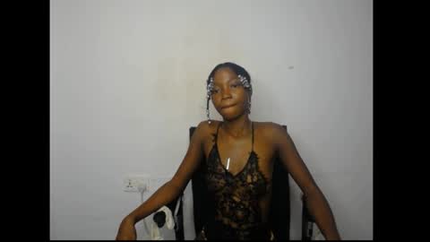Snapshot of carobaby8 chatting on May 2026 06:18:02 AM caroline online show from May 2026 06:18:02 AM