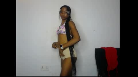 Snapshot of carobaby8 chatting on June 2026 09:04:01 AM caroline online show from June 2026 09:04:01 AM