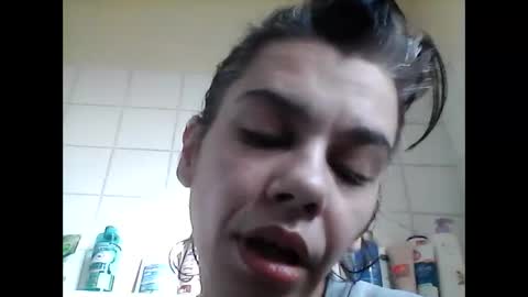 caroisback online show from November 2025 08:57:01 AM