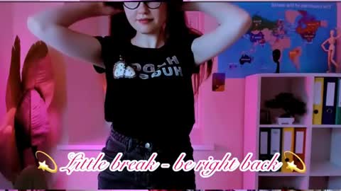 Snapshot of carol_carmen chatting on May 2026 11:45:02 PM Carol online show from May 2026 11:45:02 PM